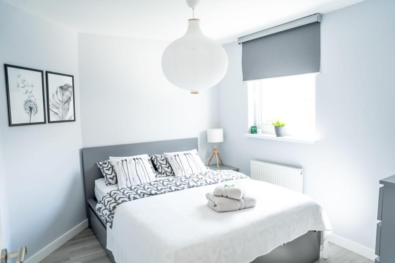 Luxurious Two Bedroom Apartment With Private Parking Perth Buitenkant foto